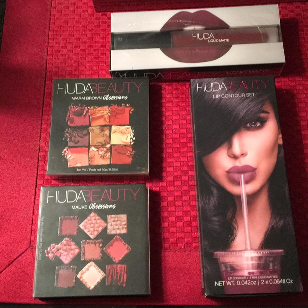 HUDA beauty bundle